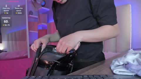     online show from March 2025 11:40:01 AM