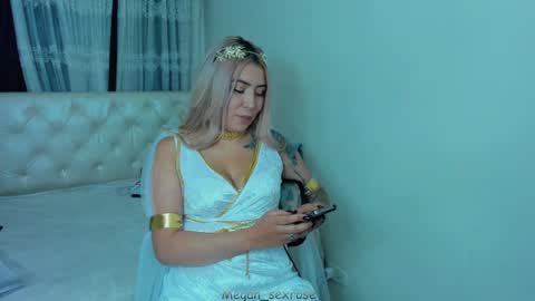 Megan rose online show from November 2025 01:07:02 AM