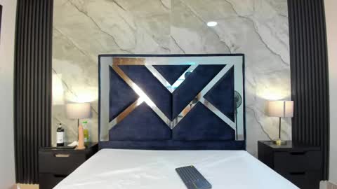 Megan Sweet online show from November 2025 05:03:02 PM