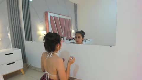 Megan Sweet online show from December 2025 08:25:01 PM