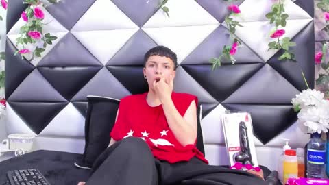 megan_thompsonn_ online show from October 2025 02:39:02 AM