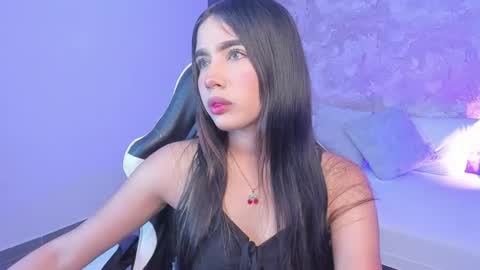 Snapshot of megan_thorp chatting on June 2026 07:12:02 PM Sheila online show from June 2026 07:12:02 PM