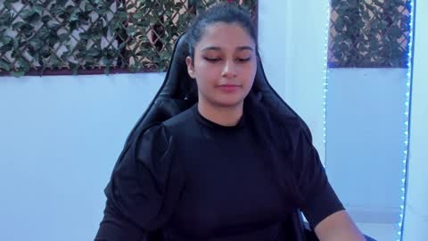 megan white 01  online show from January 2025 08:16:01 PM