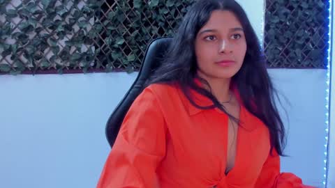 megan white 01  online show from January 2025 08:36:01 AM