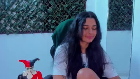 megan white 01  online show from February 2025 03:48:01 AM