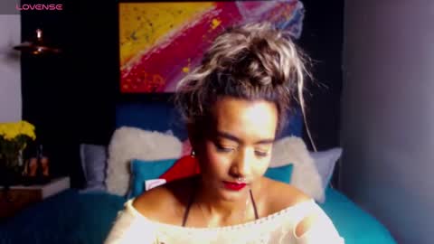 M E G A N   online show from December 2024 12:26:01 AM