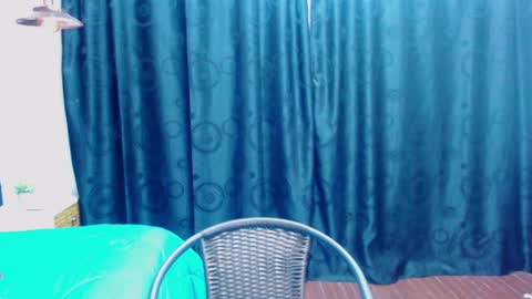 M E G A N   online show from February 2025 10:36:01 PM