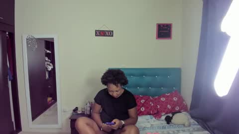 megan        online show from February 2025 02:51:02 AM