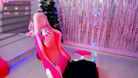 Snapshot of megankitty666 chatting on December 2024 07:52:02 PM Megan online show from December 2024 07:52:02 PM