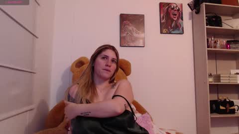 Snapshot of meganlk chatting on February 2026 10:45:02 AM MEGAN online show from February 2026 10:45:02 AM