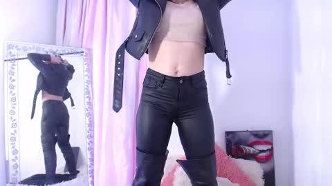 Snapshot of meganlk chatting on March 2026 11:22:02 PM MEGAN online show from March 2026 11:22:02 PM