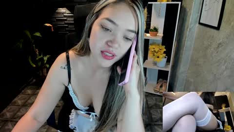 Snapshot of megann_hill chatting on January 2025 07:11:01 PM Megan online show from January 2025 07:11:01 PM