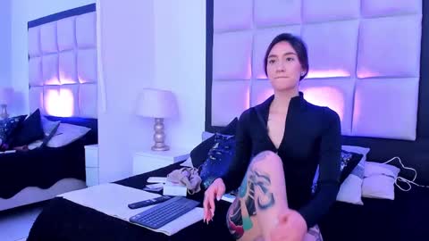 Megan Presley online show from February 2025 04:32:01 PM