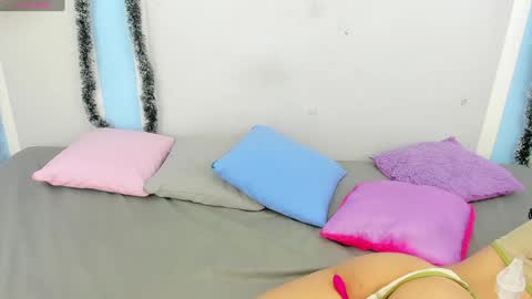 Snapshot of meganqueen2 chatting on December 2024 05:02:01 PM Megan Queen online show from December 2024 05:02:01 PM