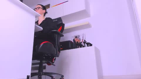 Megan online show from December 2024 09:30:01 PM