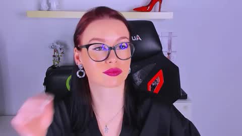 Megan online show from October 2025 05:55:01 PM