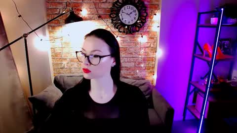 Megan online show from March 2026 03:41:02 PM