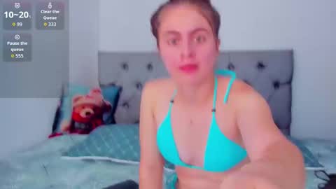 Snapshot of meganysammy chatting on September 2025 03:35:02 PM megansammy online show from September 2025 03:35:02 PM