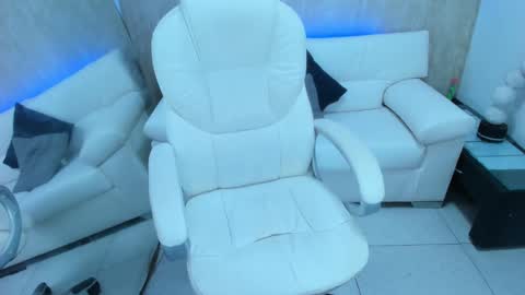 meggan online show from January 2025 09:37:02 AM