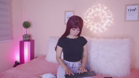 Meggie 1J online show from January 2026 12:13:02 AM