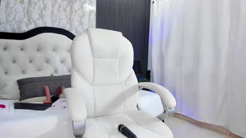 Meghan  online show from January 2025 04:34:01 PM