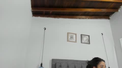 Meghan  online show from January 2025 07:16:01 PM