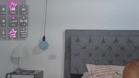 Meghan  online show from September 2025 09:04:01 PM