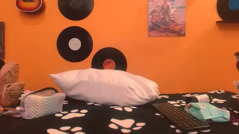 MEIS online show from November 2025 02:02:01 AM