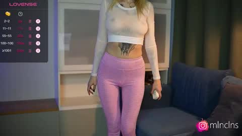 MELANIE  PVT ONLY 60TK PER MIN online show from November 2025 01:56:02 PM