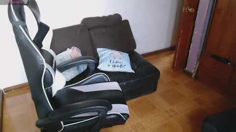 mel raise online show from April 2026 10:34:02 PM