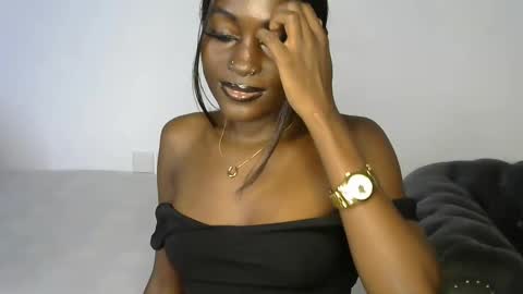 melahnin online show from February 2025 03:31:02 PM