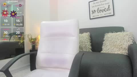 Snapshot of melan_owen chatting on December 2024 10:56:02 AM melan_owen online show from December 2024 10:56:02 AM
