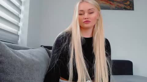 Snapshot of melani_a chatting on July 2026 10:07:02 AM Melania online show from July 2026 10:07:02 AM