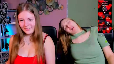 melani_bumm online show from November 2025 01:44:02 PM