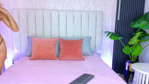Snapshot of melani_gb chatting on September 2025 08:14:01 PM melani gb online show from September 2025 08:14:01 PM