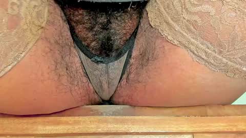 Snapshot of melania_browis chatting on January 2025 07:38:01 PM Melania online show from January 2025 07:38:01 PM