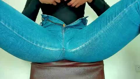 Melania online show from November 2025 12:48:01 PM