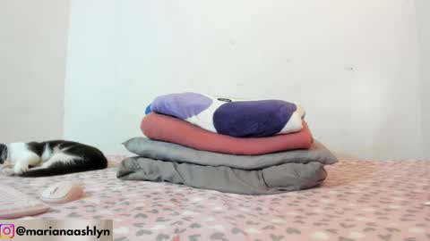 Melanie Independent model online show from October 2025 07:14:02 PM