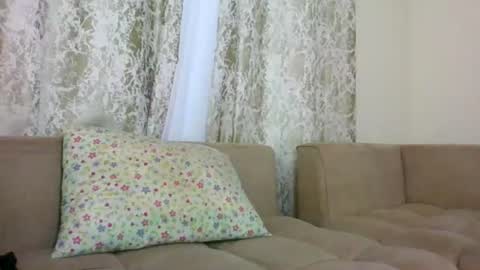 Snapshot of melanie_bae1 chatting on July 2026 08:54:02 AM melanie_bae1 online show from July 2026 08:54:02 AM