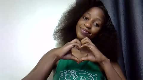 melanie_nay online show from October 2025 06:09:01 AM