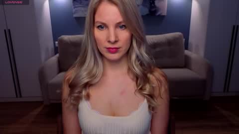 Melanie Bennett online show from April 2026 08:07:02 AM