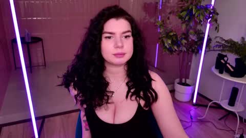 Melanie online show from February 2025 08:20:02 PM