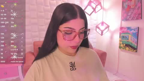melaniegrayx online show from September 2025 02:28:02 PM