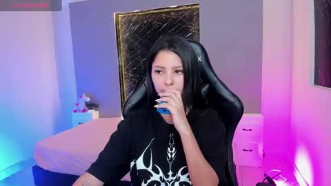Snapshot of melanimorgan chatting on February 2025 02:52:01 AM Melani dont forget to follow me and like online show from February 2025 02:52:01 AM