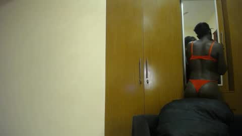 Snapshot of melanin_bae chatting on October 2025 09:02:01 PM Baby online show from October 2025 09:02:01 PM