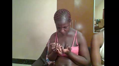 Snapshot of melanin_bae chatting on October 2025 03:34:01 PM Baby online show from October 2025 03:34:01 PM