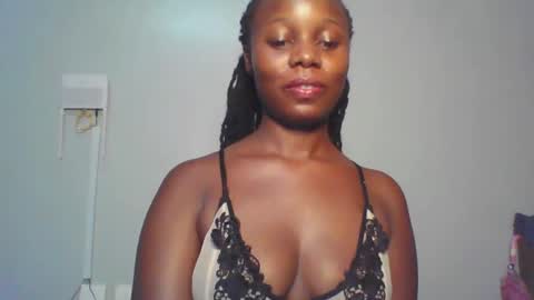 Snapshot of melanin_sassy96 chatting on December 2024 03:48:02 AM bad lil shawry online show from December 2024 03:48:02 AM