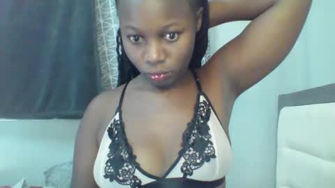Snapshot of melanin_sassy96 chatting on December 2024 12:08:02 PM bad lil shawry online show from December 2024 12:08:02 PM