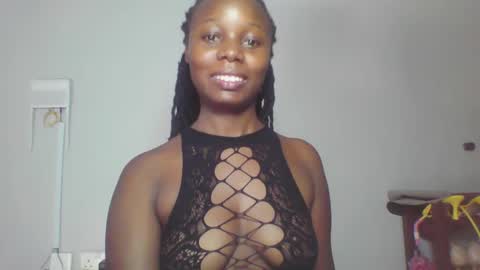 Snapshot of melanin_sassy96 chatting on December 2024 10:08:02 AM bad lil shawry online show from December 2024 10:08:02 AM