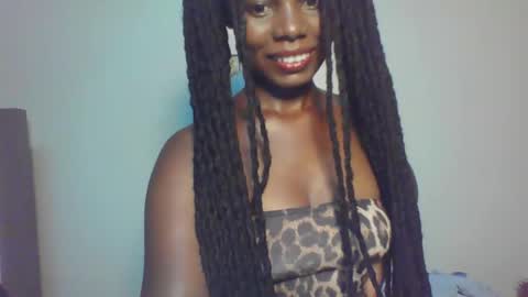 Snapshot of melanin_sassy96 chatting on January 2025 10:40:01 PM bad lil shawry online show from January 2025 10:40:01 PM